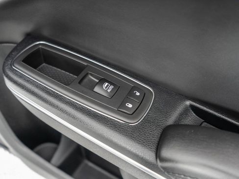 Used 2016 Dodge Charger Police image 9