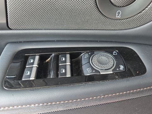 Used 2024 Lincoln Nautilus Premier w/ Equipment Group 102A AWD/4WD image 24