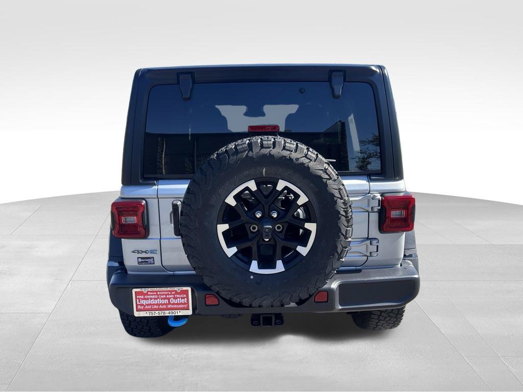Used 2024 Jeep Wrangler Unlimited Rubicon 4xe AWD/4WD image 4
