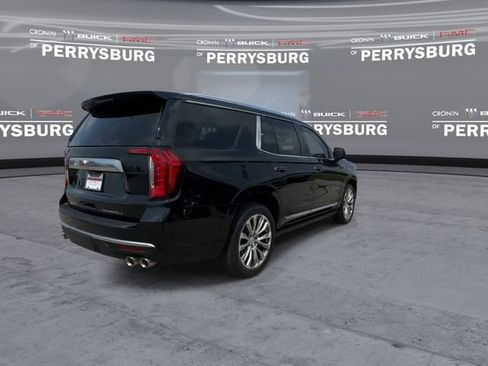 Used 2023 GMC Yukon Denali w/ Denali Reserve Package AWD/4WD image 7