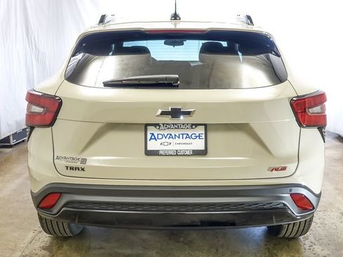 New 2026 Chevrolet Trax RS image 6