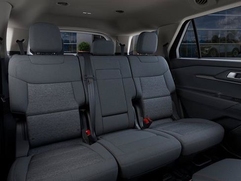 New 2027 Ford Explorer Active AWD/4WD image 11