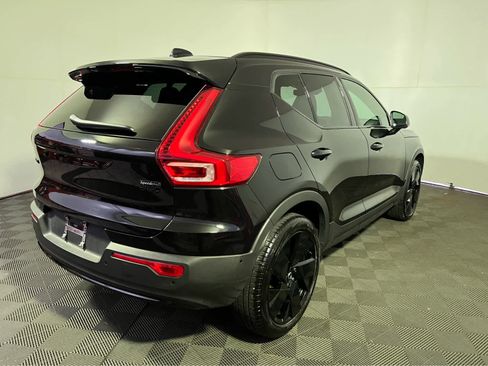 Used 2026 Volvo XC40 B5 Ultra w/ Protection Package Premier image 7