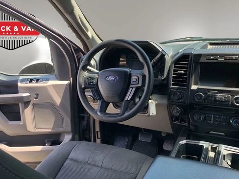 Used 2018 Ford F150 XL w/ Equipment Group 101A Mid AWD/4WD image 43