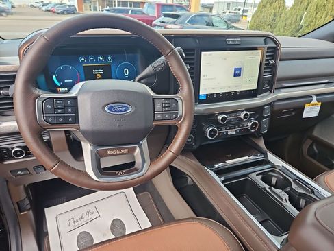 Used 2026 Ford F450 King Ranch w/ FX4 Off-Road Package AWD/4WD image 13