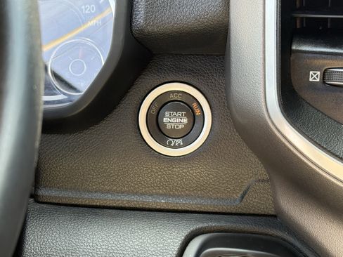 Used 2024 RAM 2500 Big Horn w/ Bed Utility Group image 24