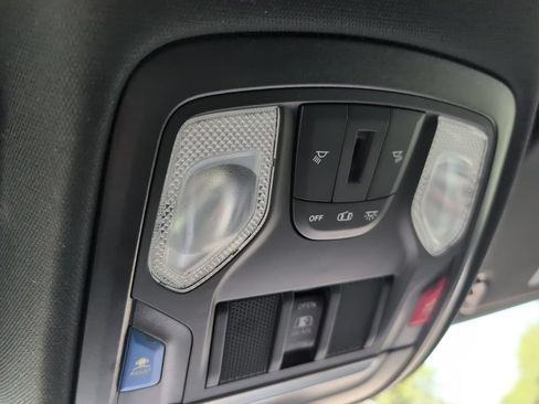 Used 2022 RAM 1500 Big Horn RWD image 24