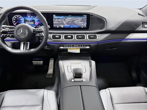 New 2026 Mercedes-Benz GLS 450 4MATIC image 6