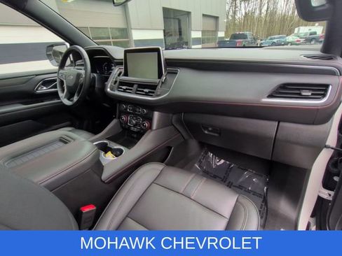 Used 2024 Chevrolet Tahoe RST w/ Luxury Package AWD/4WD image 28
