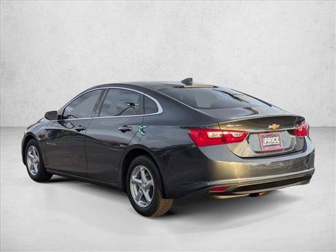 Used 2017 Chevrolet Malibu LS image 8