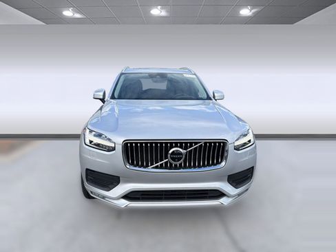 Used 2020 Volvo XC90 T6 Momentum w/ Protection Package Premier image 6
