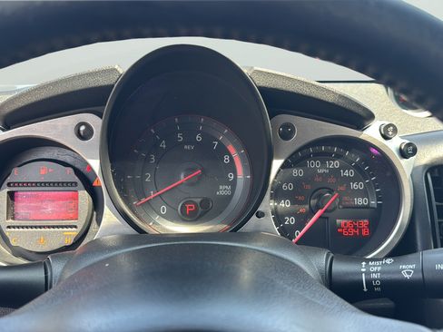 Used 2016 Nissan 370Z Coupe RWD image 29