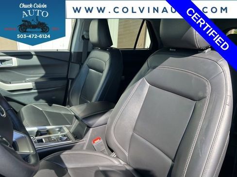 Certified 2024 Ford Explorer XLT w/ Equipment Group 202A image 15