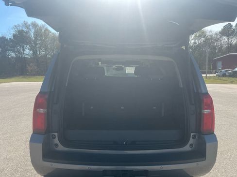 Used 2019 Chevrolet Tahoe LT image 11