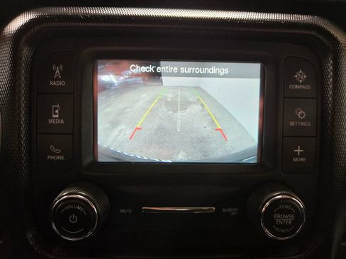 Used 2019 Jeep Wrangler Sport AWD/4WD image 24