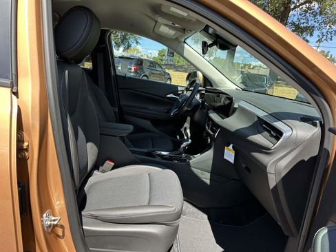 New 2026 Buick Encore GX Preferred w/ Comfort Package image 11