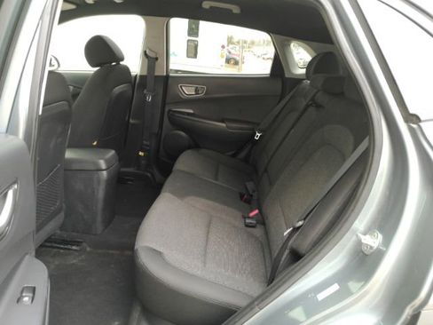 Used 2021 Hyundai Kona SEL w/ Cargo Package image 18