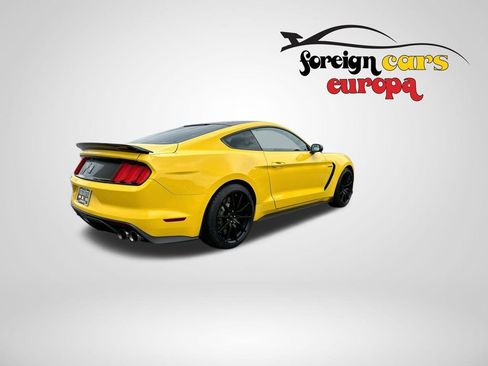 Used 2017 Ford Mustang Shelby GT350 image 7