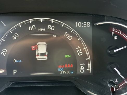Used 2023 Toyota RAV4 XLE Premium FWD image 17