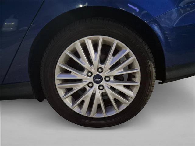 Used 2018 Ford Focus Titanium FWD image 14