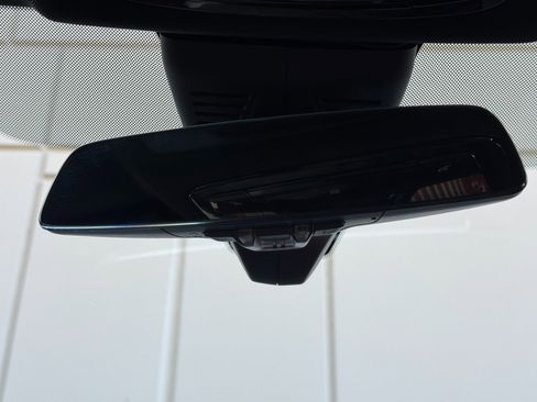 Used 2022 BMW M3 RWD image 38