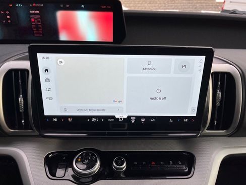 Used 2025 Ford Expedition Max Active image 24