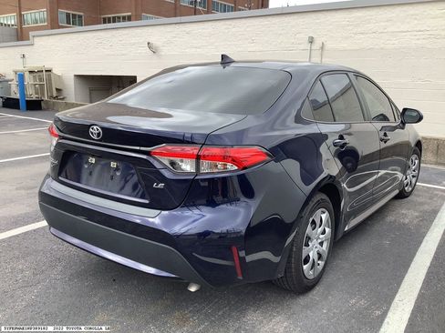 Used 2022 Toyota Corolla LE image 4