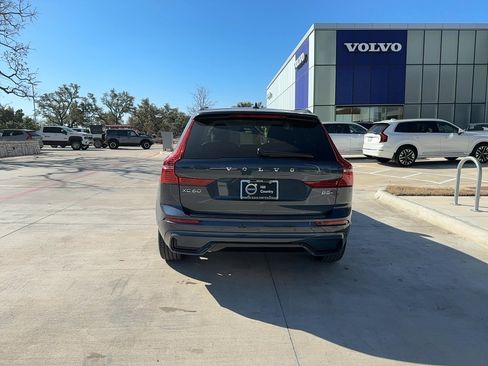 Used 2024 Volvo XC60 B5 Plus w/ Protection Package Premier image 5