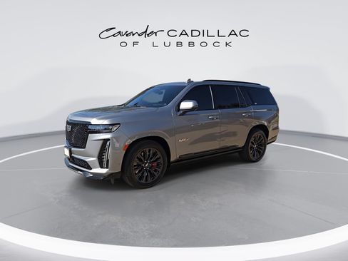 Used 2023 Cadillac Escalade V w/ LPO, ONYX Package AWD/4WD image 4