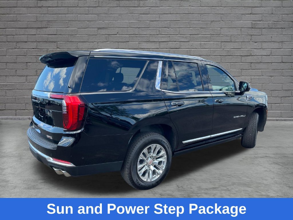Used 2026 GMC Yukon Denali w/ Sun & Power Step Package AWD/4WD image 5
