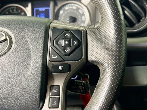 Used 2020 Toyota Tacoma SR5 image 19