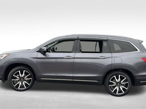 Used 2021 Honda Pilot Touring image 4