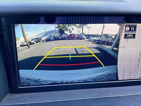 Used 2018 Lexus IS 300 w/ Comfort Package RWD image 21