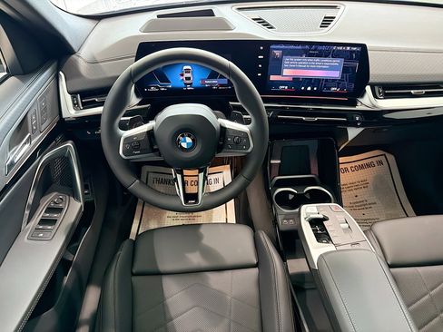 New 2026 BMW X2 xDrive28i w/ Technology Package image 15