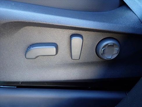 New 2026 Subaru Ascent Limited image 13