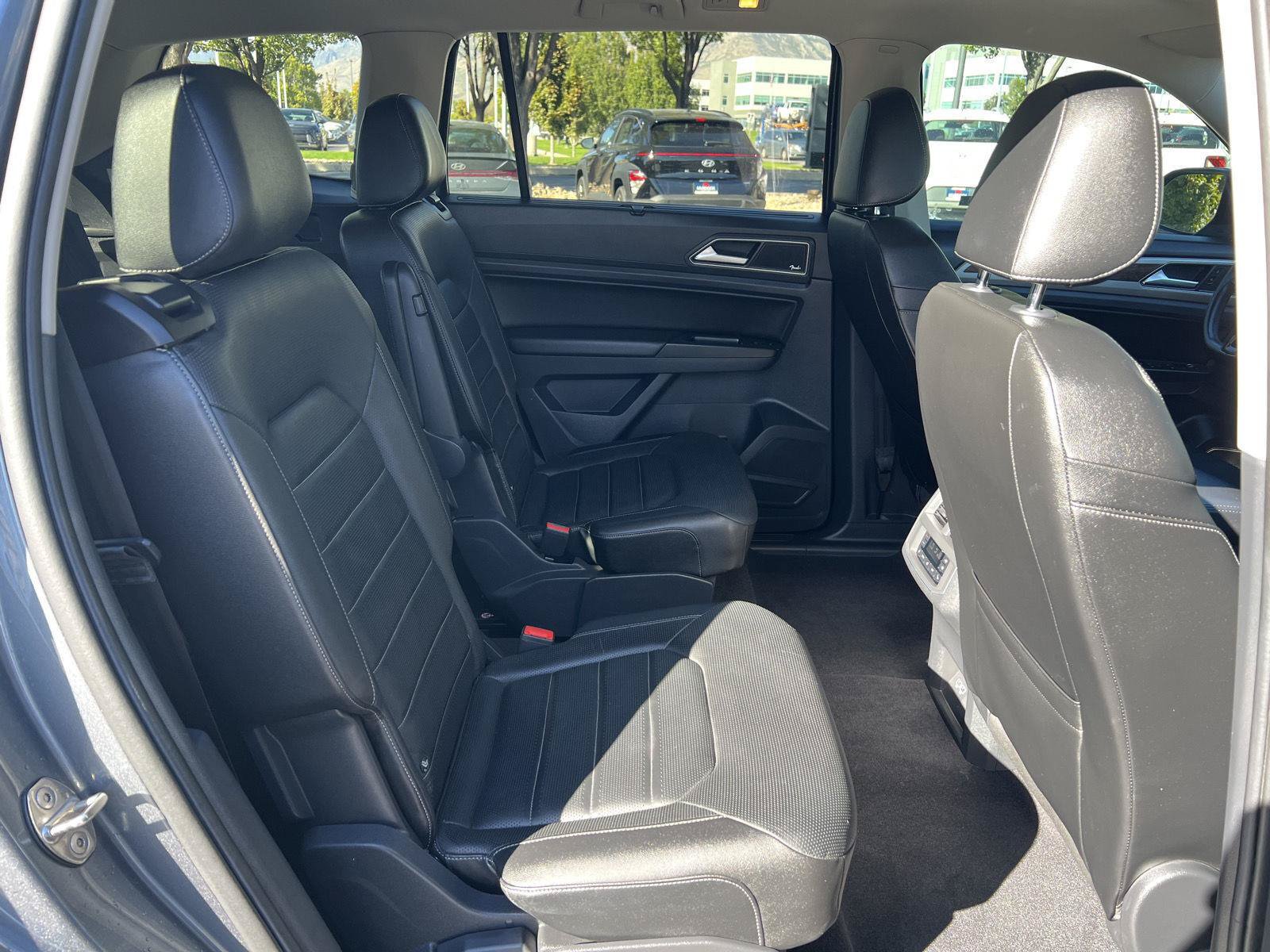 Used 2019 Volkswagen Atlas SEL Premium AWD/4WD image 5