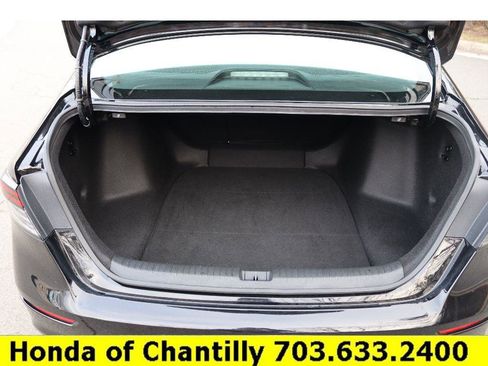 Used 2025 Honda Accord SE image 25