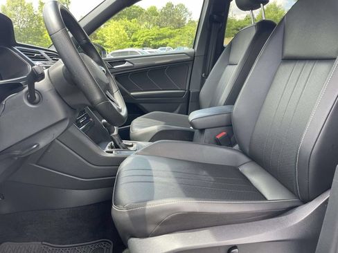 Certified 2023 Volkswagen Tiguan SE R-Line FWD image 14