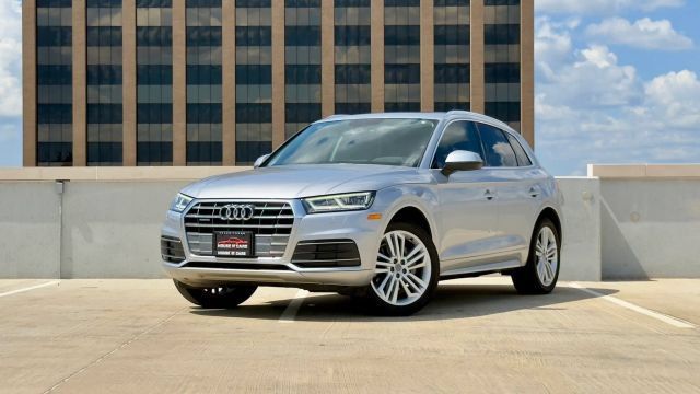 Used 2019 Audi Q5 2.0T Premium Plus w/ Premium Plus Package AWD/4WD image 1