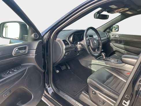 Used 2020 Jeep Grand Cherokee Limited X image 11