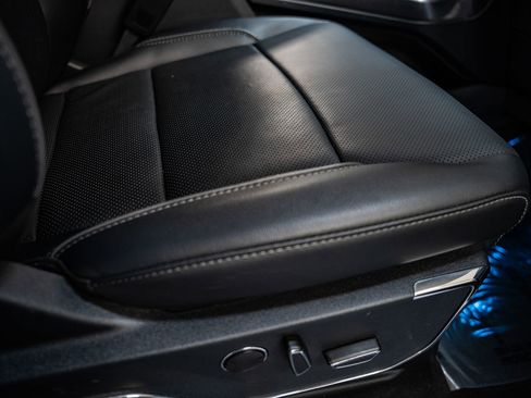 Certified 2023 Ford F150 Lariat w/ Equipment Group 502A High image 42