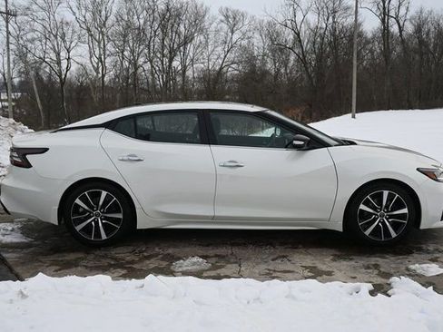 Used 2023 Nissan Maxima SL image 4