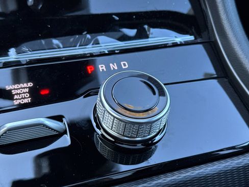 New 2025 Jeep Grand Cherokee L Limited AWD/4WD image 23