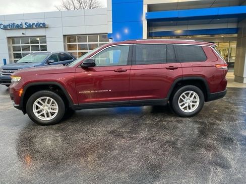 Used 2022 Jeep Grand Cherokee L Laredo w/ Luxury Tech Group I image 3