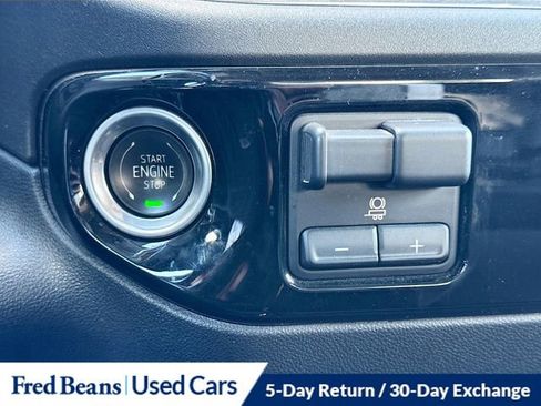 Used 2024 Chevrolet Silverado 3500 LT image 37