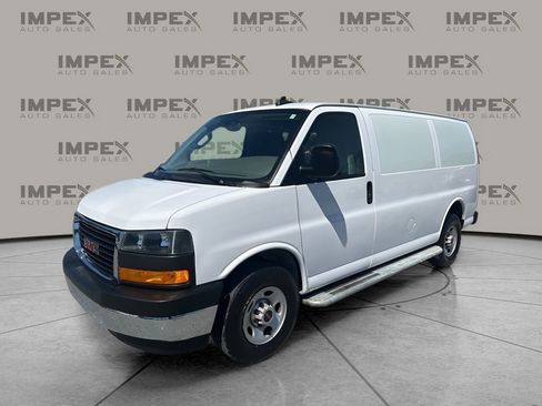Used 2023 GMC Savana 2500 w/ Driver Convenience Package image 1