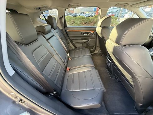Used 2021 Honda CR-V Touring image 37