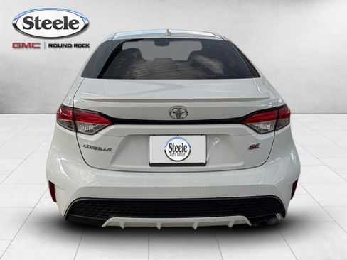 Used 2020 Toyota Corolla SE FWD image 4