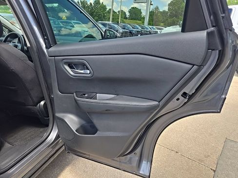 Used 2026 Nissan Rogue SV FWD image 75