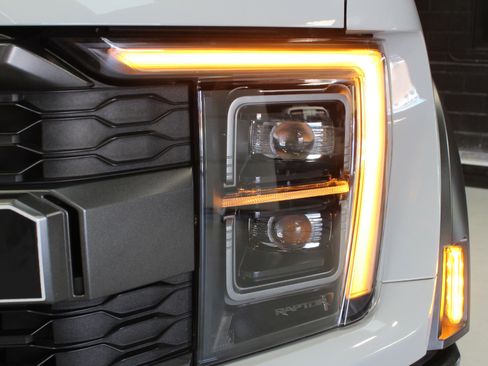 Used 2023 Ford F150 Raptor w/ Raptor Carbon Fiber Package image 7